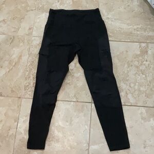 PrAna Black cargo leggings size medium